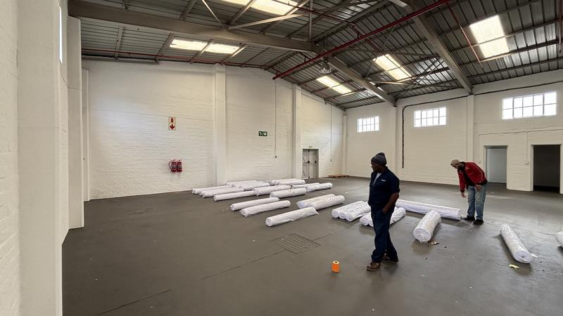 To Let commercial Property for Rent in Maitland Western Cape